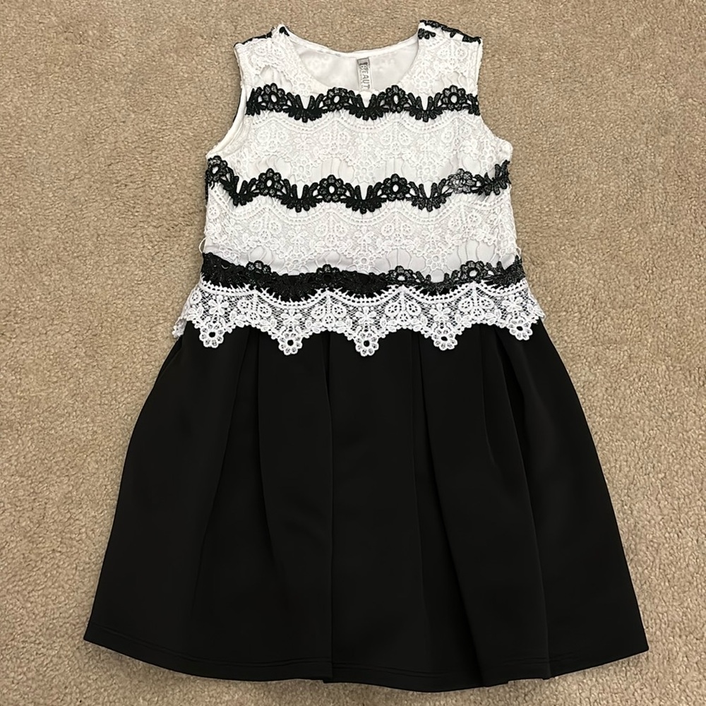 Beautees Lace Holiday Party Dress - Size 7